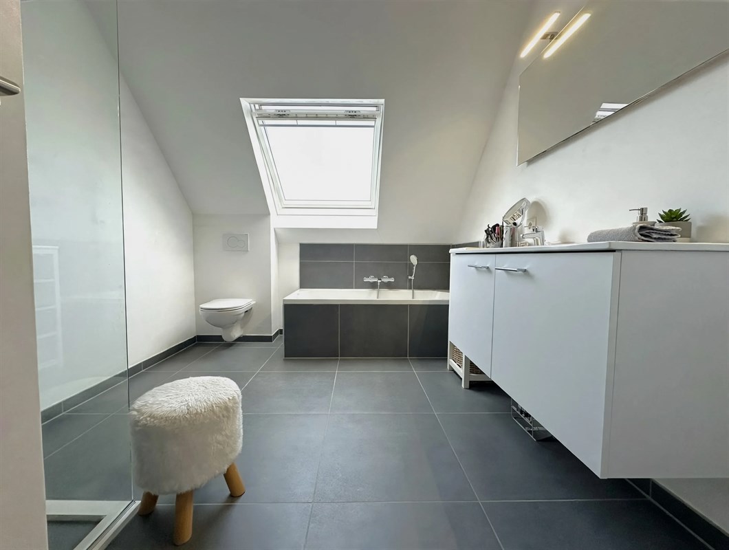 Foto 1 : Huis te 8720 Dentergem (België) - Prijs &euro; 990