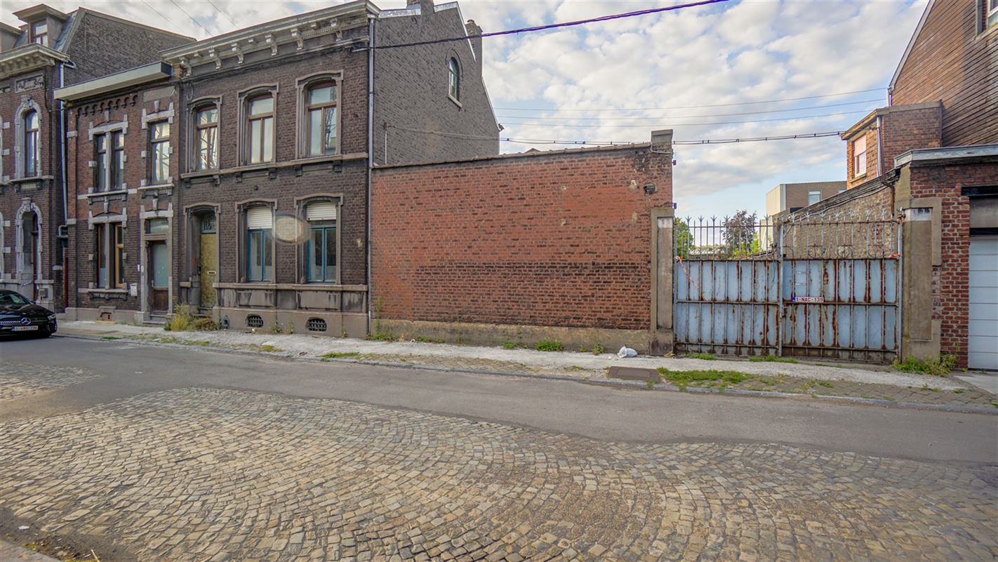 AG Immobilière - Agence Immobilière à Liège : Bien à vendre : Immeuble à appartements : Rue Gustave Trasenster 17 4102 OUGRÉE