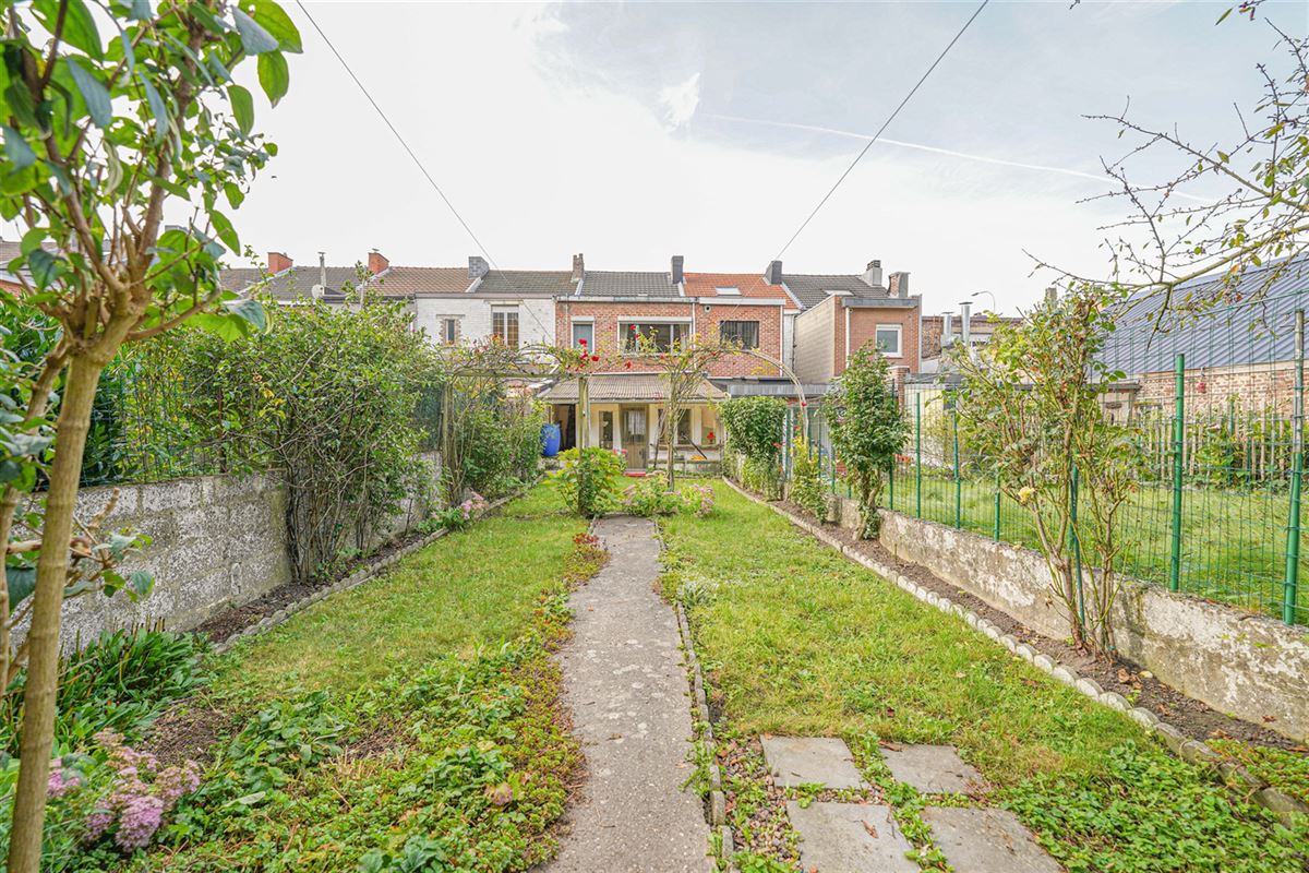 Agence Immobilière à Rocourt, Liège : Maison à vendre : chaussée de tongres  178 4000 ROCOURT