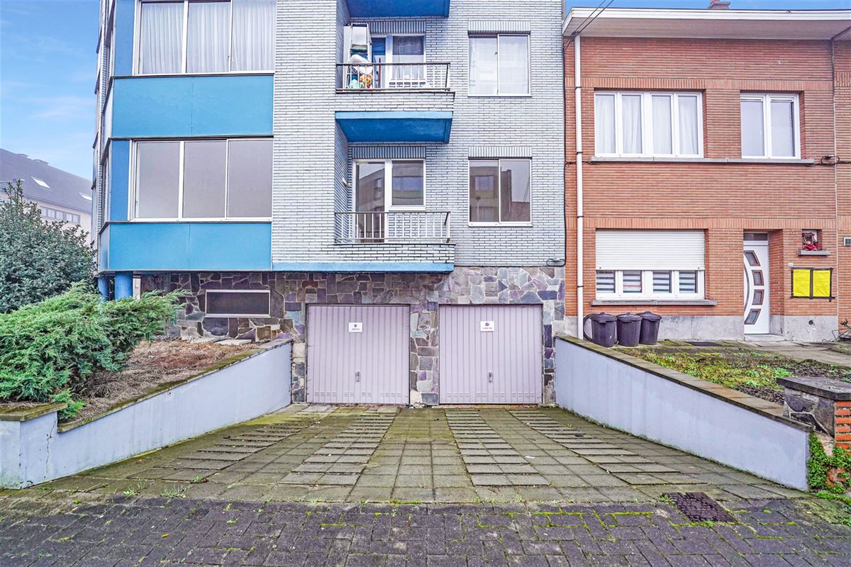 Agence Immobilière à Rocourt, Liège : Immeuble à appartements à vendre : Avenue des Nerviens 75 1780 WEMMEL