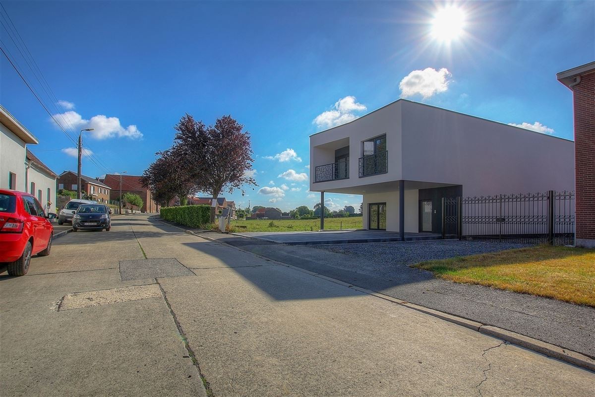 Agence Immobilière à Rocourt, Liège : Appartement à vendre : Rue François Gilon 2 4367 CRISNÉE