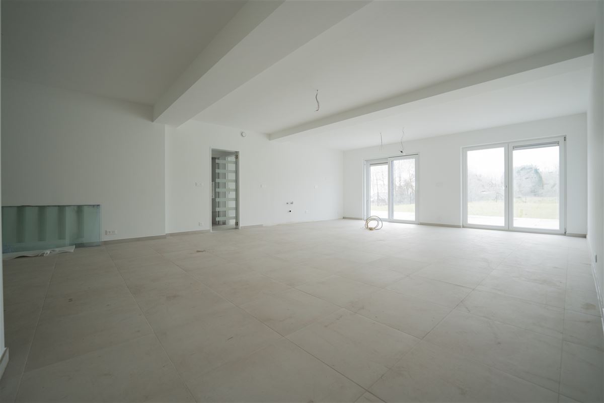 Agence Immobilière à Rocourt, Liège : Rez-de-Chaussée à vendre : Rue des Français 400 4000 ROCOURT