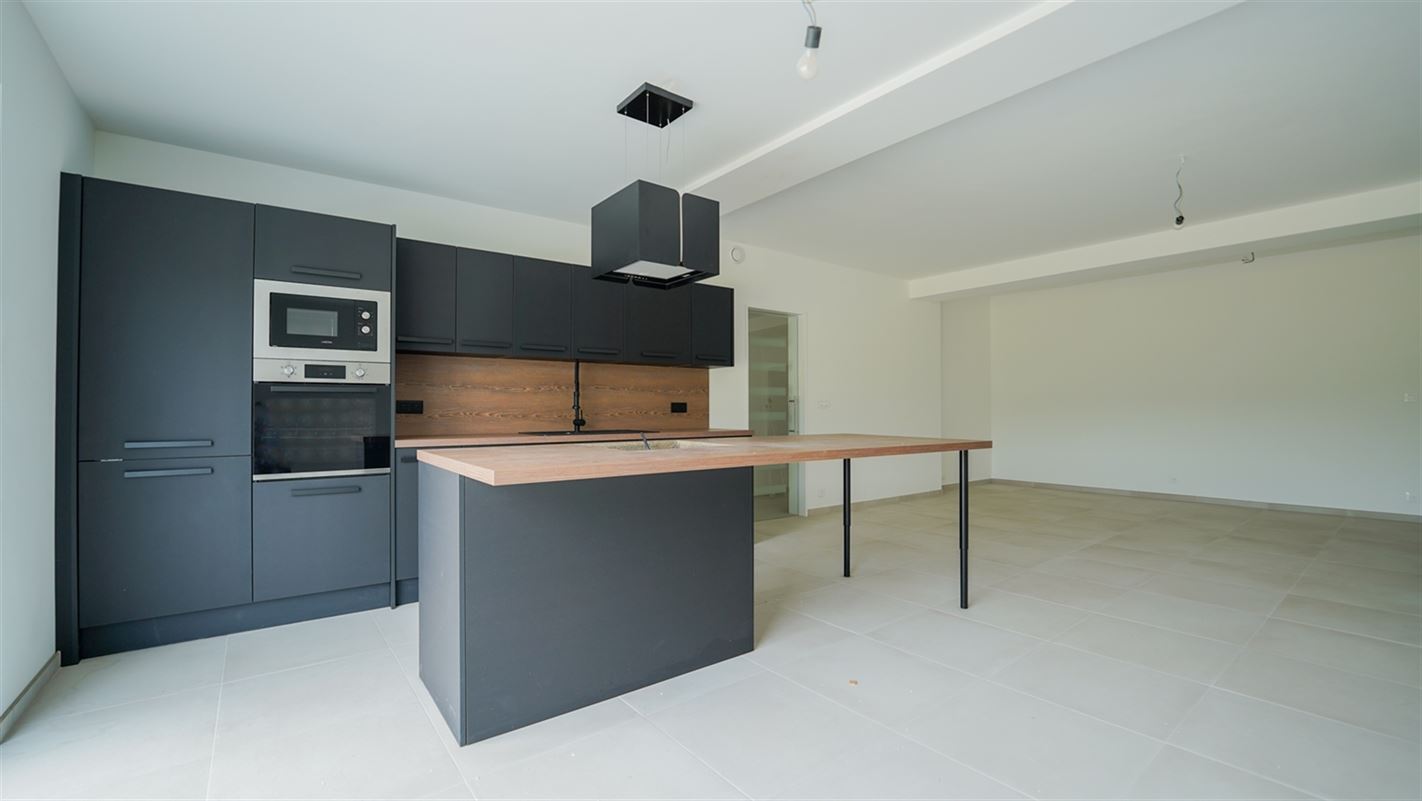 Agence Immobilière à Rocourt, Liège : Penthouse à vendre : Rue des Français 400 4000 ROCOURT