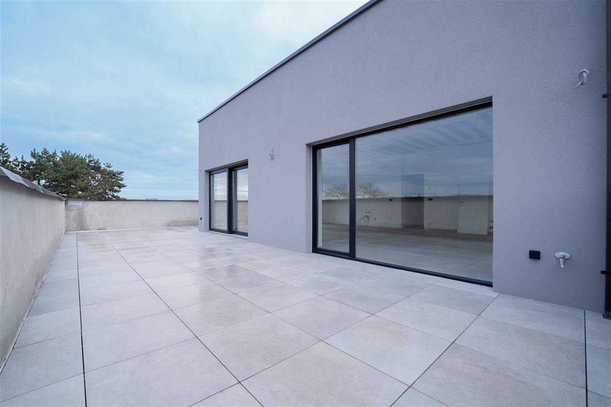 Agence Immobilière à Rocourt, Liège : Penthouse à vendre : Rue des Français 400 4000 ROCOURT