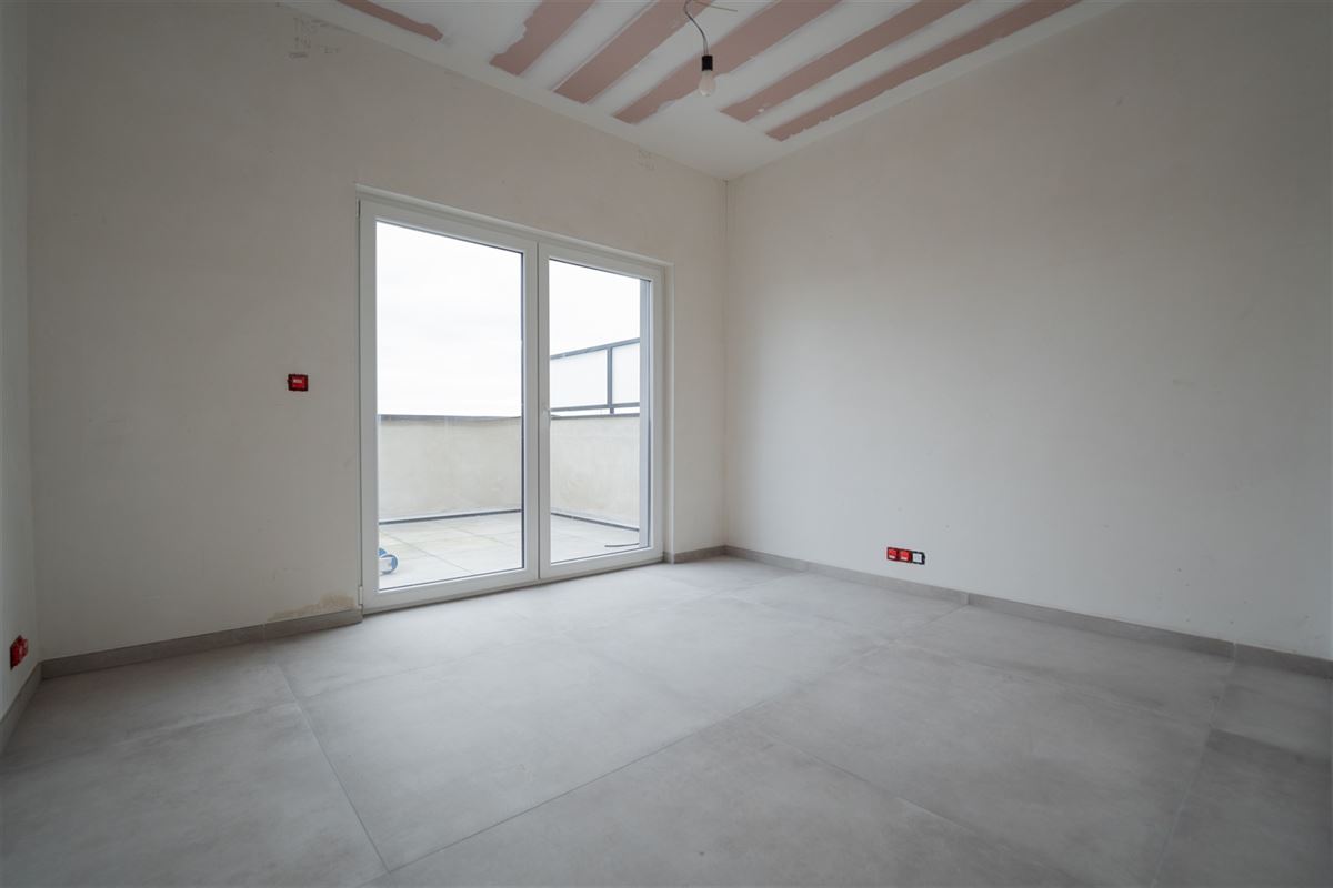 Agence Immobilière à Rocourt, Liège : Penthouse à vendre : Rue des Français 400 4000 ROCOURT