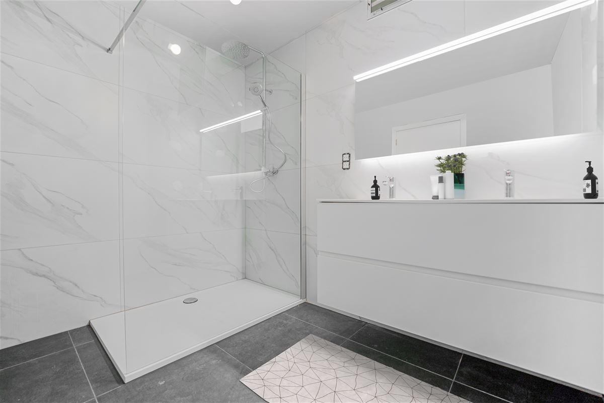 Agence Immobilière à Rocourt, Liège : Appartement à vendre : Rue des Français 400 4000 ROCOURT