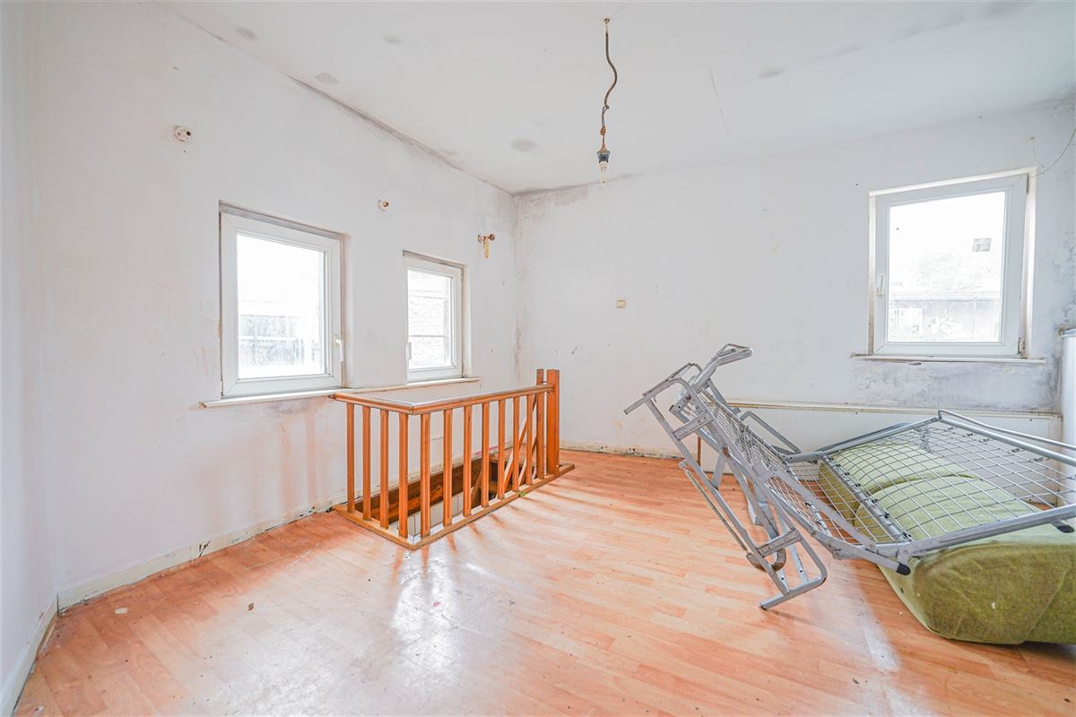 Agence Immobilière à Rocourt, Liège : Immeuble à appartements à vendre : Rue Eugène Houdret 70-76 4000 GLAIN