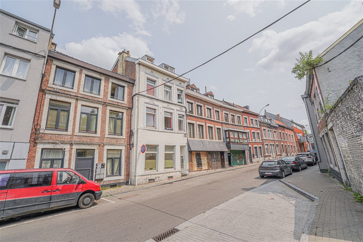 Agence Immobilière à Rocourt, Liège : Immeuble à appartements à vendre : Rue Eugène Houdret 70-76 4000 GLAIN