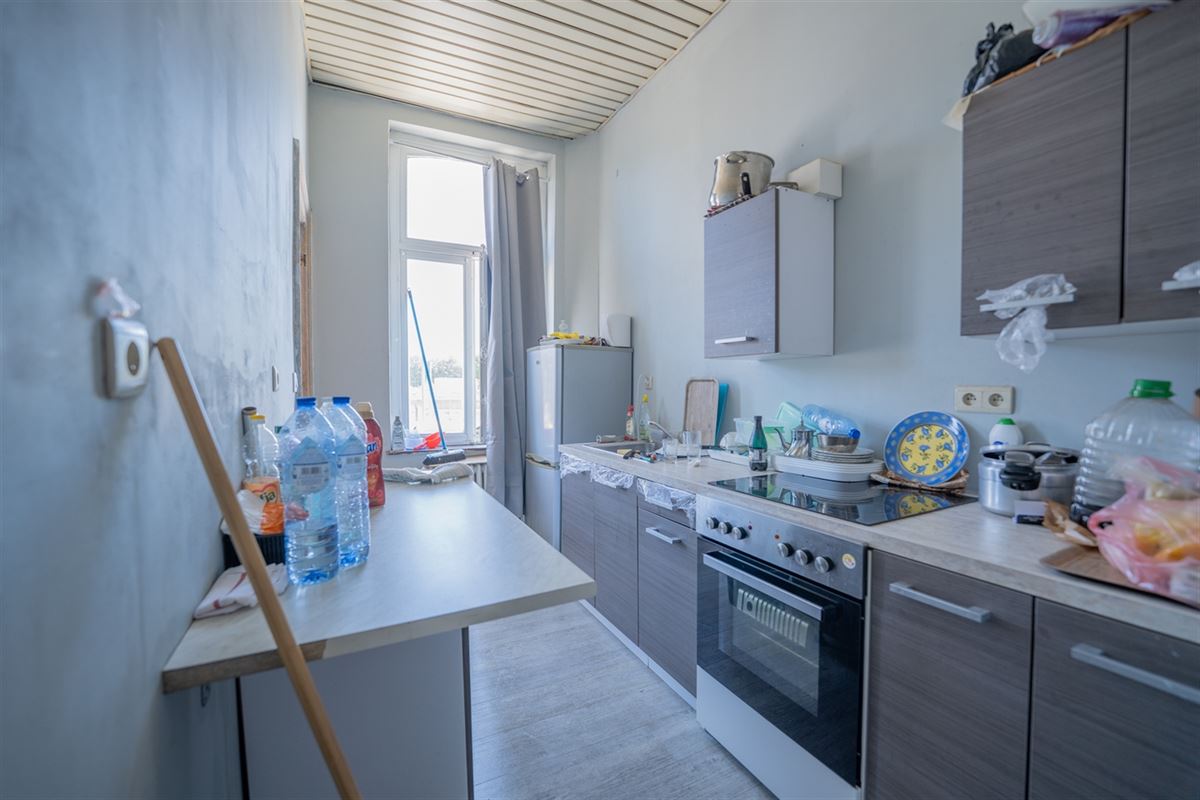 Agence Immobilière à Rocourt, Liège : Immeuble à appartements à vendre : Place de Coronmeuse 15 4000 LIÈGE