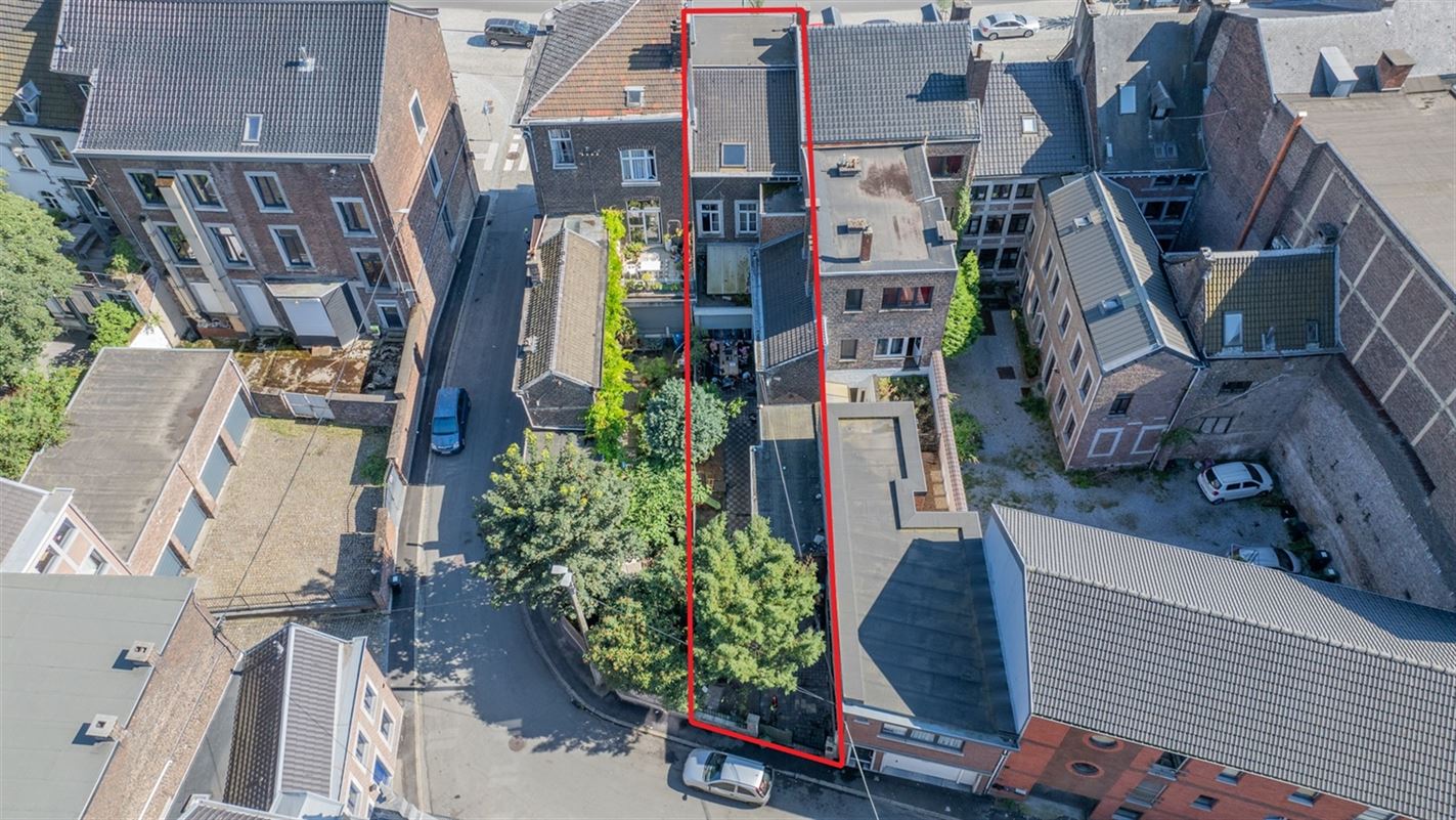 Agence Immobilière à Rocourt, Liège : Immeuble à appartements à vendre : Place de Coronmeuse 15 4000 LIÈGE