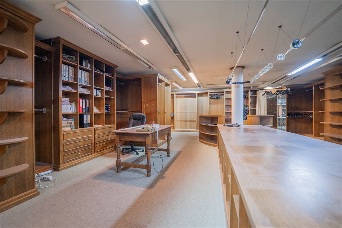 Agence Immobilière à Rocourt, Liège : Commerce à louer : Boulevard de la Sauvenière 149 4000 LIÈGE