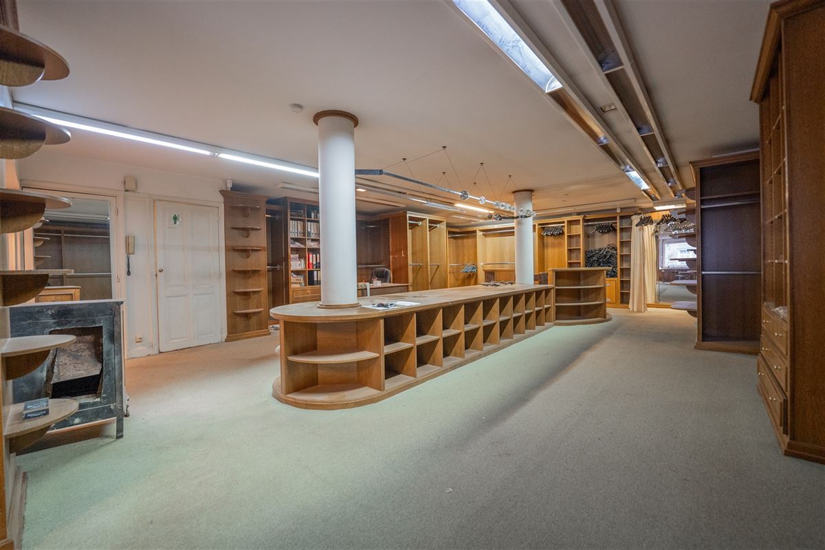 Agence Immobilière à Rocourt, Liège : Commerce à louer : Boulevard de la Sauvenière 149 4000 LIÈGE