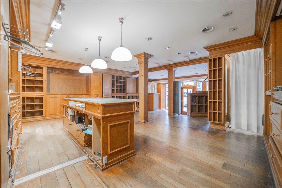 Agence Immobilière à Rocourt, Liège : Commerce à louer : Boulevard de la Sauvenière 149 4000 LIÈGE