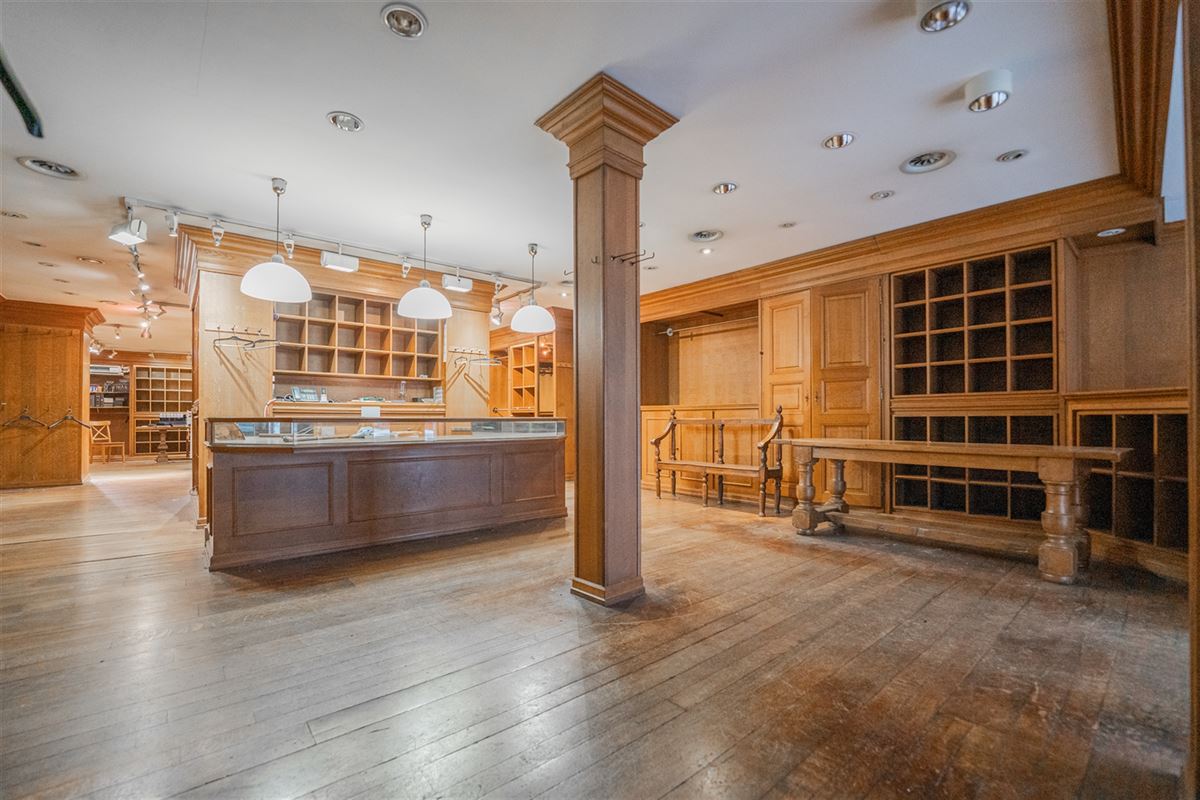 Agence Immobilière à Rocourt, Liège : Commerce à louer : Boulevard de la Sauvenière 149 4000 LIÈGE