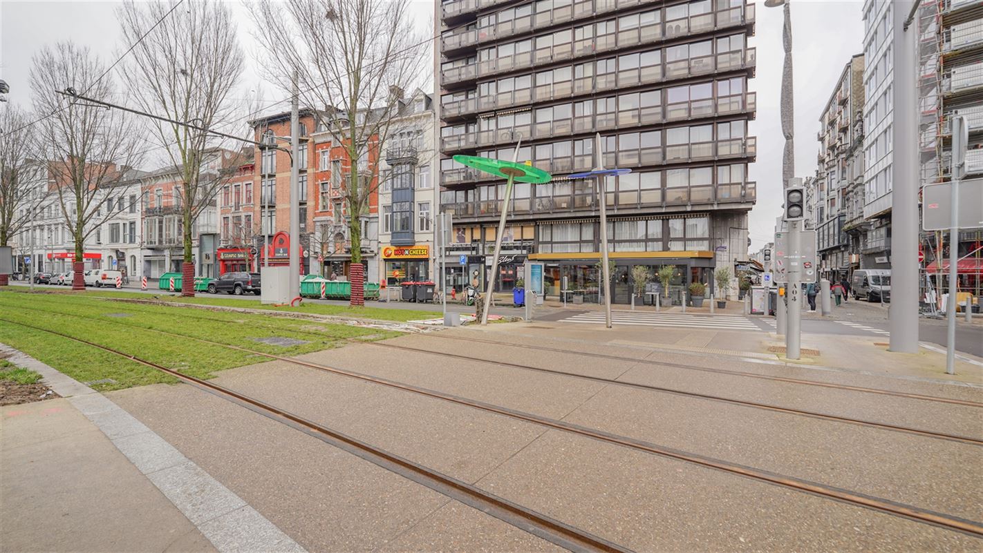 Agence Immobilière à Rocourt, Liège : Commerce à louer : Boulevard de la Sauvenière 149 4000 LIÈGE