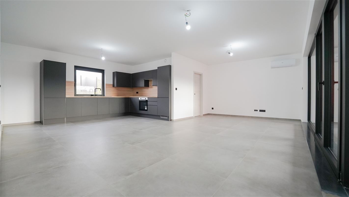 Agence Immobilière à Rocourt, Liège : Appartement à vendre : Rue Houdret 28 4430 ANS