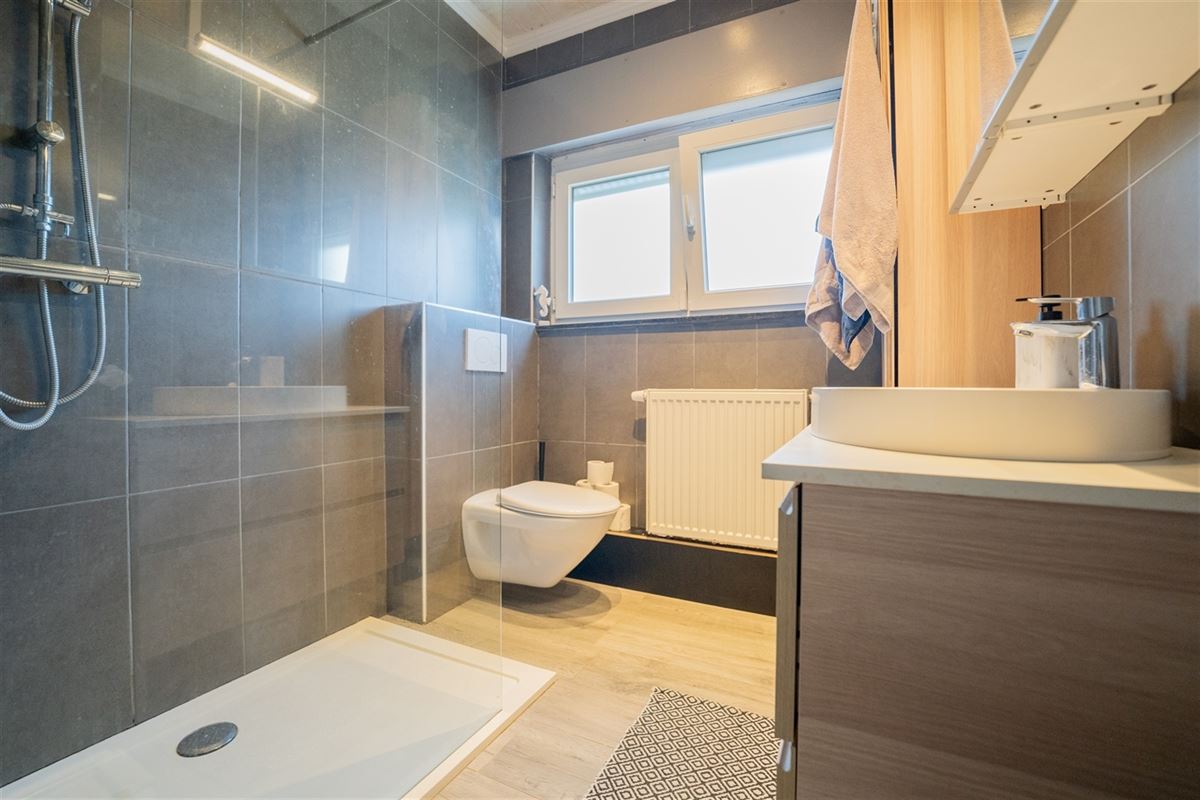 Agence Immobilière à Rocourt, Liège : Bungalow à vendre : Kleinveldstraat 30 3700 VREREN