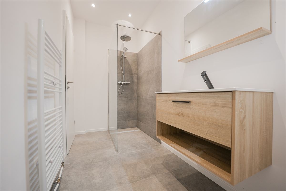 Agence Immobilière à Rocourt, Liège : Appartement à vendre : Avenue des Thermes 118 4050 CHAUDFONTAINE