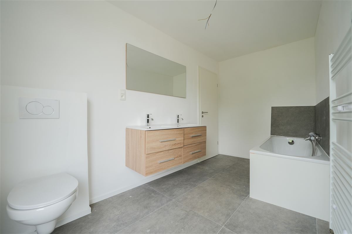 Agence Immobilière à Rocourt, Liège : Appartement à vendre : Avenue des Thermes 118 4050 CHAUDFONTAINE