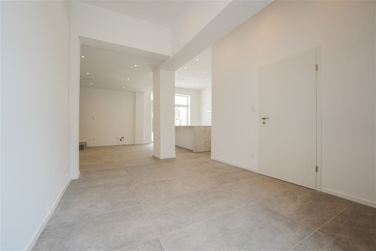 Agence Immobilière à Rocourt, Liège : Appartement à vendre : Avenue des Thermes 118 4050 CHAUDFONTAINE