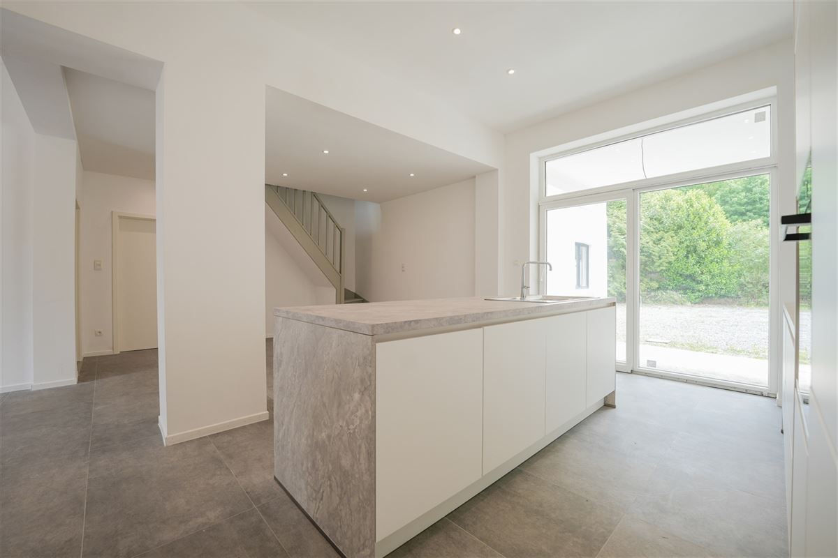 Agence Immobilière à Rocourt, Liège : Appartement à vendre : Avenue des Thermes 118 4050 CHAUDFONTAINE