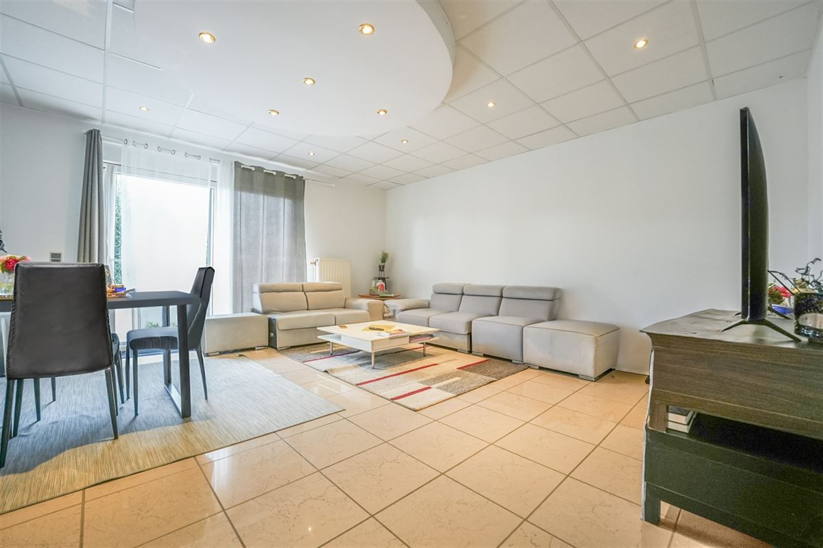 Agence Immobilière à Rocourt, Liège : Appartement à vendre : Rue des Nations-Unies 126 4432 ALLEUR
