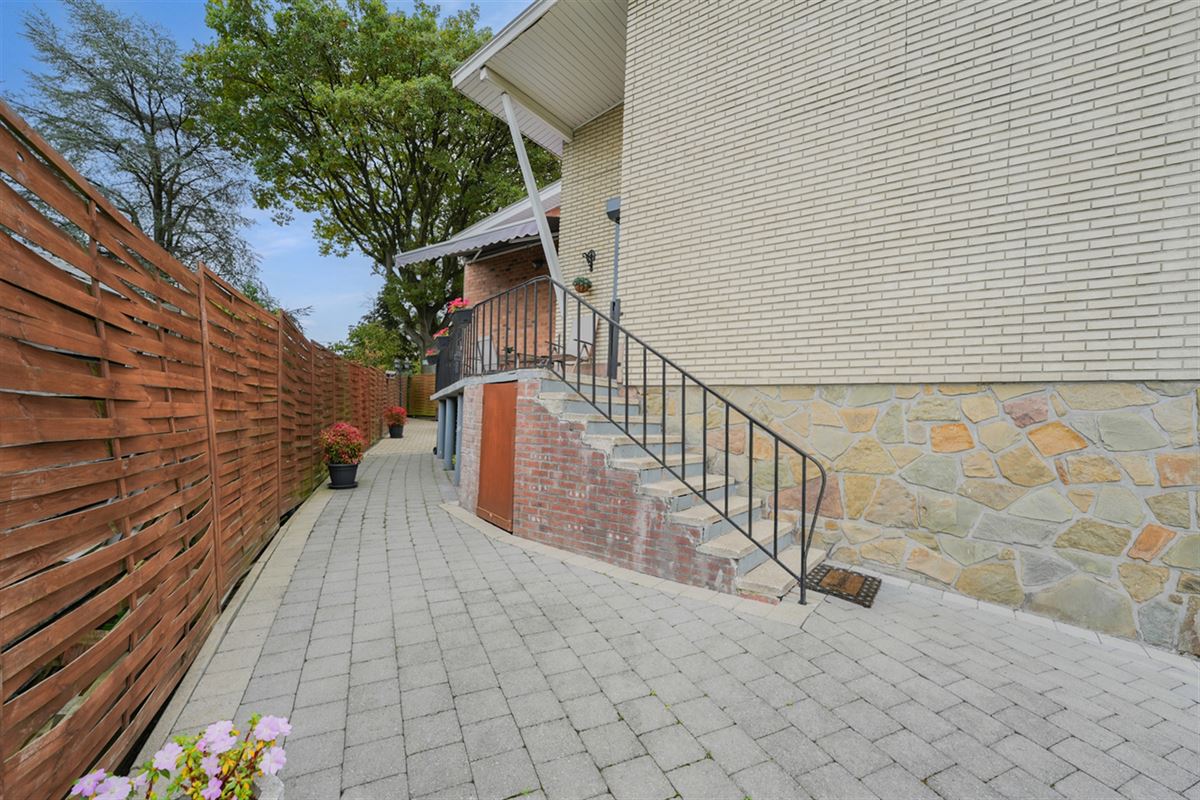 Agence Immobilière à Rocourt, Liège : Bungalow à vendre : Rue de la Bergerie 15 4020 JUPILLE-SUR-MEUSE