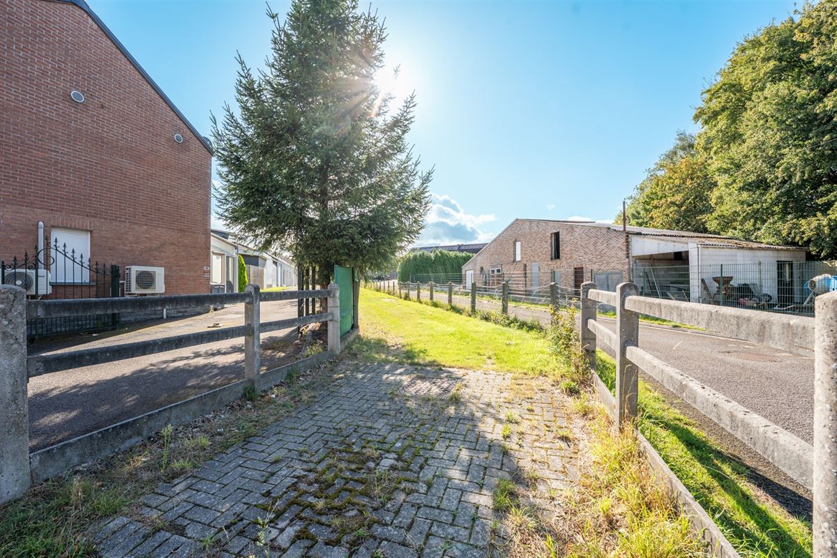 Agence Immobilière à Rocourt, Liège : Terrain à vendre : Rue du Village 4000 ROCOURT