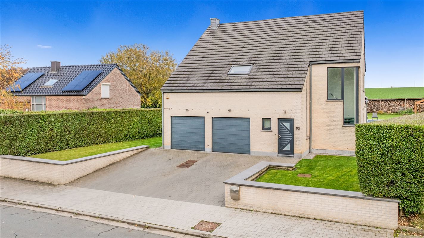 Agence Immobilière à Rocourt, Liège : Villa à vendre : Rue du Village 170 4460 VELROUX