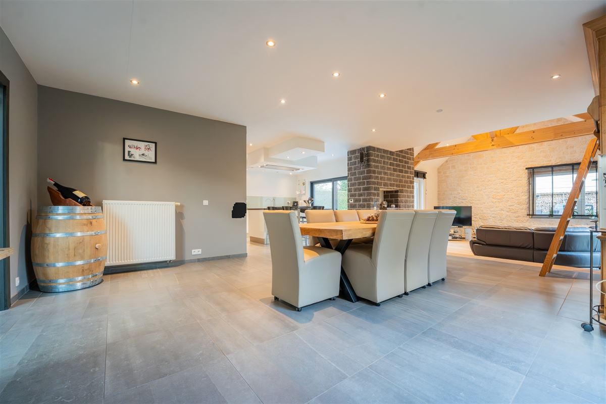 Agence Immobilière à Rocourt, Liège : Villa à vendre : Rue du Village 170 4460 VELROUX