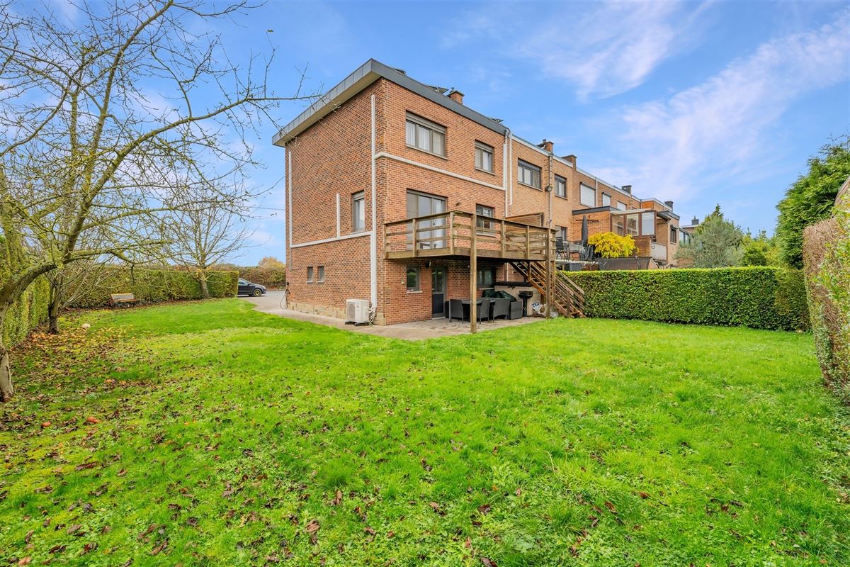 Agence Immobilière à Rocourt, Liège : Maison à vendre : Rue de l'Arbre Sainte-Barbe 350 4000 ROCOURT