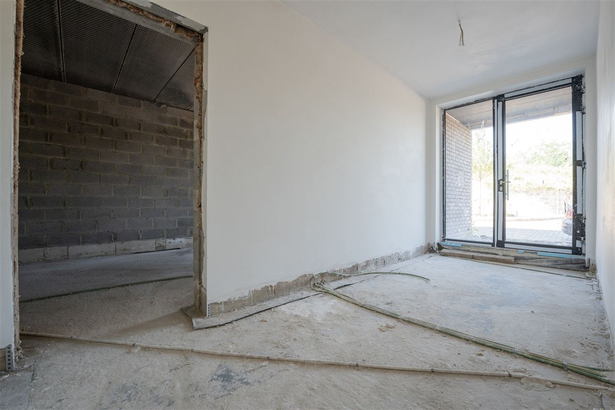 Agence Immobilière à Rocourt, Liège : Bureaux à vendre : Rue des Joncs 1 4020 LIÈGE