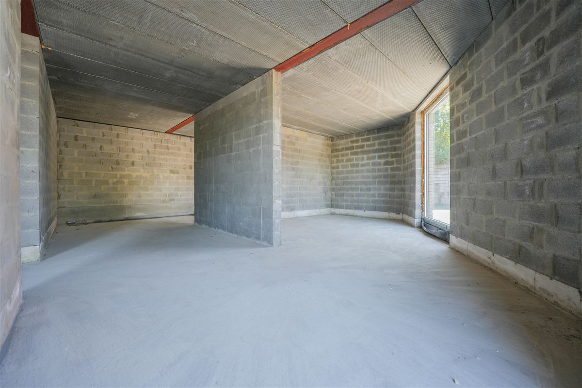 Agence Immobilière à Rocourt, Liège : Bureaux à vendre : Rue des Joncs 1 4020 LIÈGE