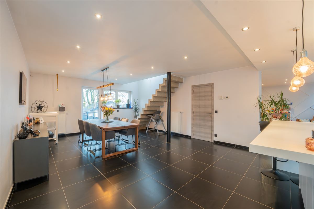 Agence Immobilière à Rocourt, Liège : Maison à vendre : Rue Haute 50/52 4650 HERVE