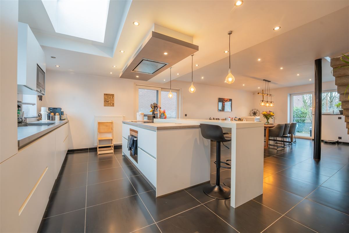 Agence Immobilière à Rocourt, Liège : Maison à vendre : Rue Haute 50/52 4650 HERVE