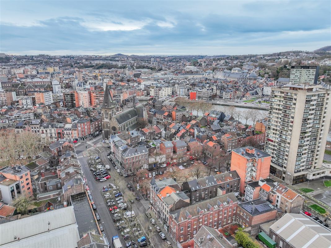 Agence Immobilière à Rocourt, Liège : Immeuble à appartements à vendre : Place Jehan le Bel 10 4020 LIÈGE
