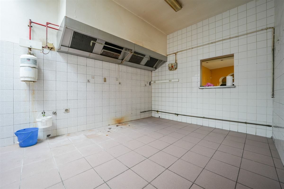 Agence Immobilière à Rocourt, Liège : Immeuble commercial à vendre : Rue Large Voie 31 4040 HERSTAL