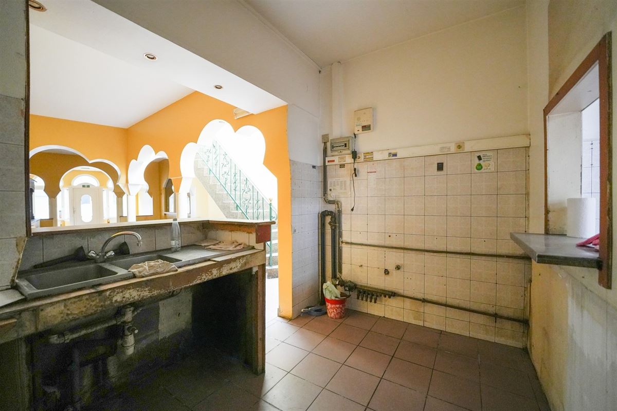 Agence Immobilière à Rocourt, Liège : Immeuble commercial à vendre : Rue Large Voie 31 4040 HERSTAL