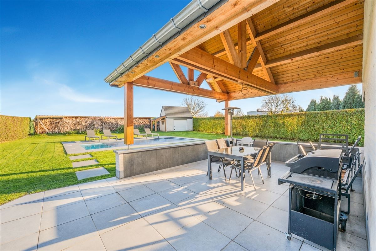 Agence Immobilière à Rocourt, Liège : Villa à vendre : Rue du Village 170 4460 VELROUX