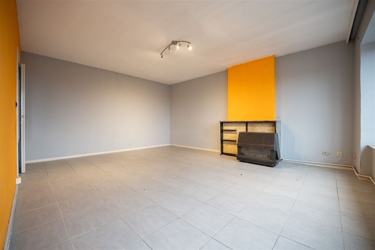 Agence Immobilière à Rocourt, Liège : Appartement à vendre : Rue de Herve 232 4030 GRIVEGNEE