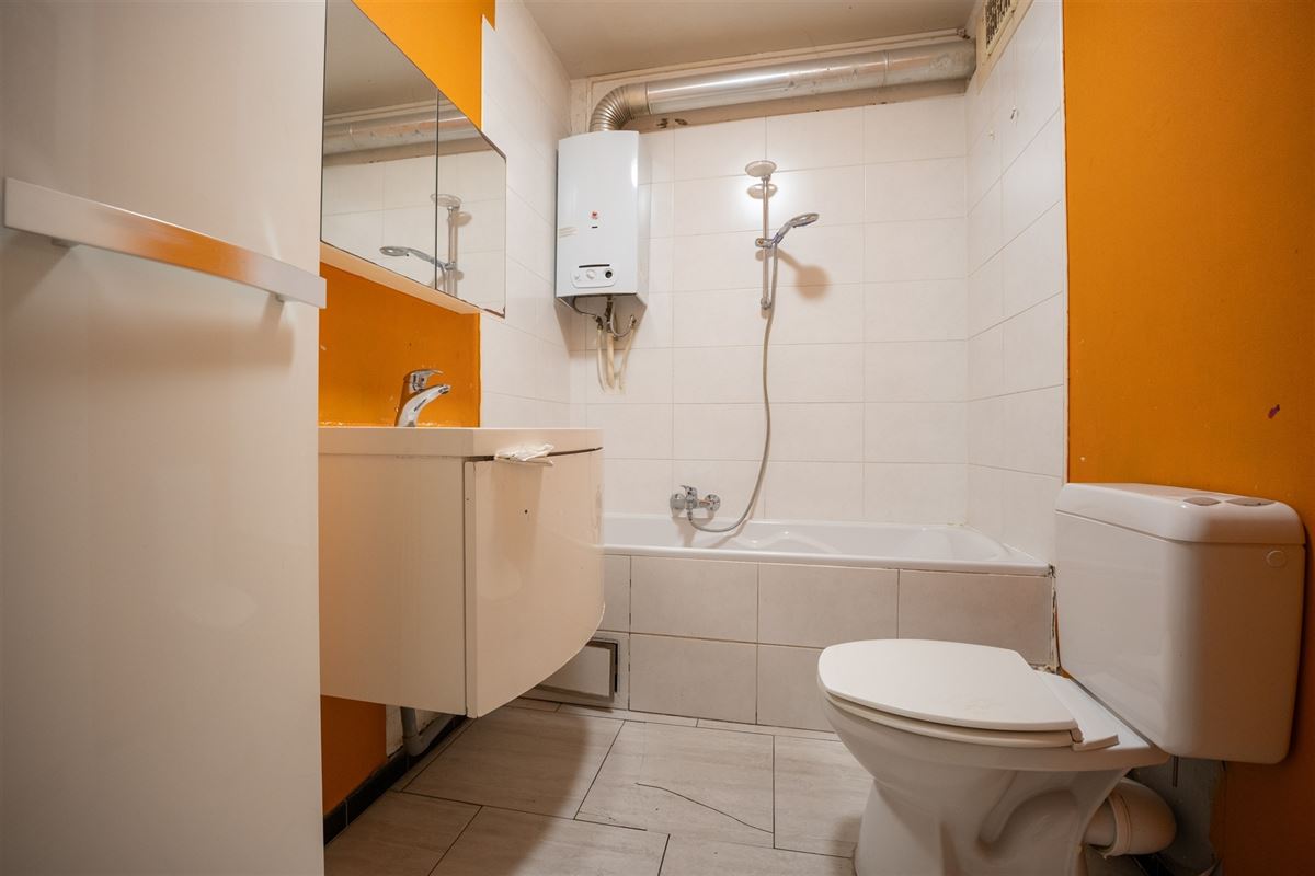 Agence Immobilière à Rocourt, Liège : Appartement à vendre : Rue de Herve 232 4030 GRIVEGNEE