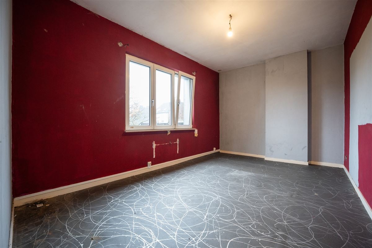 Agence Immobilière à Rocourt, Liège : Appartement à vendre : Rue de Herve 232 4030 GRIVEGNEE