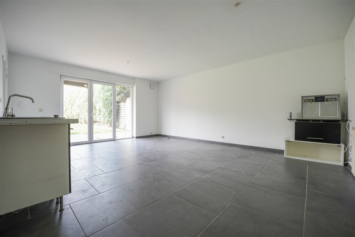 Agence Immobilière à Rocourt, Liège : Appartement à vendre : Rue de la Cité 77 4683 VIVEGNIS