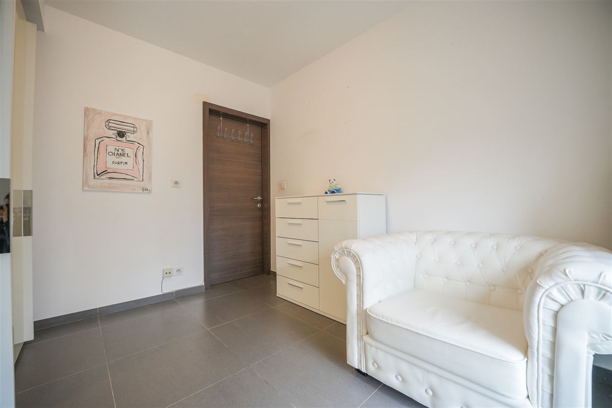 Agence Immobilière à Rocourt, Liège : Appartement à vendre : Rue Pavé du Gosson 496 4420 SAINT-NICOLAS