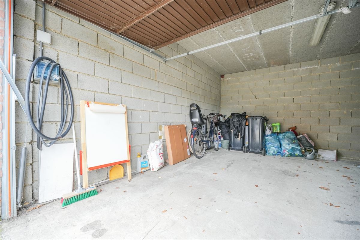 Agence Immobilière à Rocourt, Liège : Appartement à vendre : Rue de la Cité 77 4683 VIVEGNIS