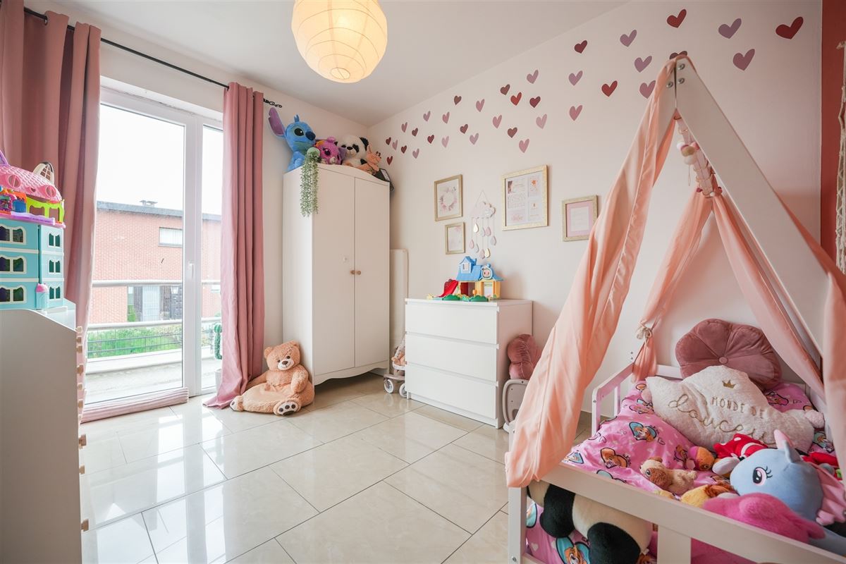 Agence Immobilière à Rocourt, Liège : Appartement à vendre : Rue de la Cité 77 4683 VIVEGNIS