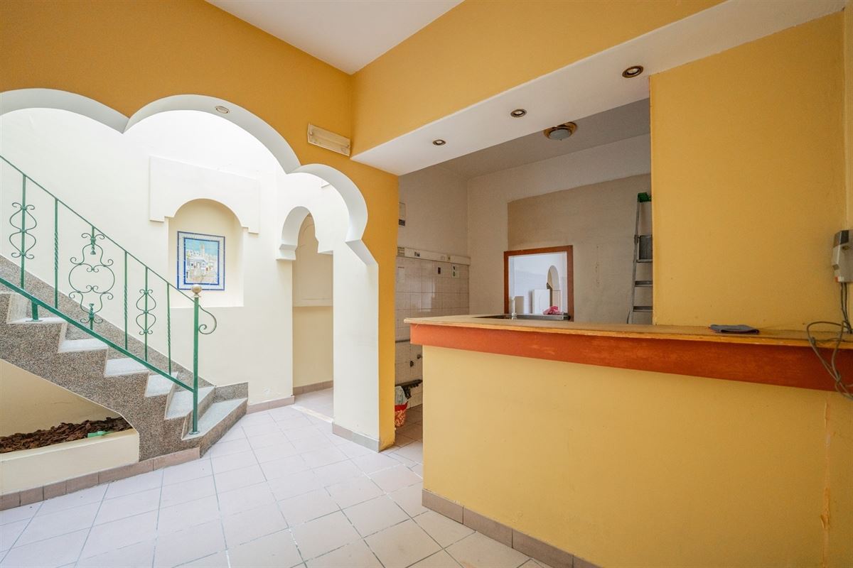 Agence Immobilière à Rocourt, Liège : Immeuble commercial à vendre : Rue Large Voie 31 4040 HERSTAL