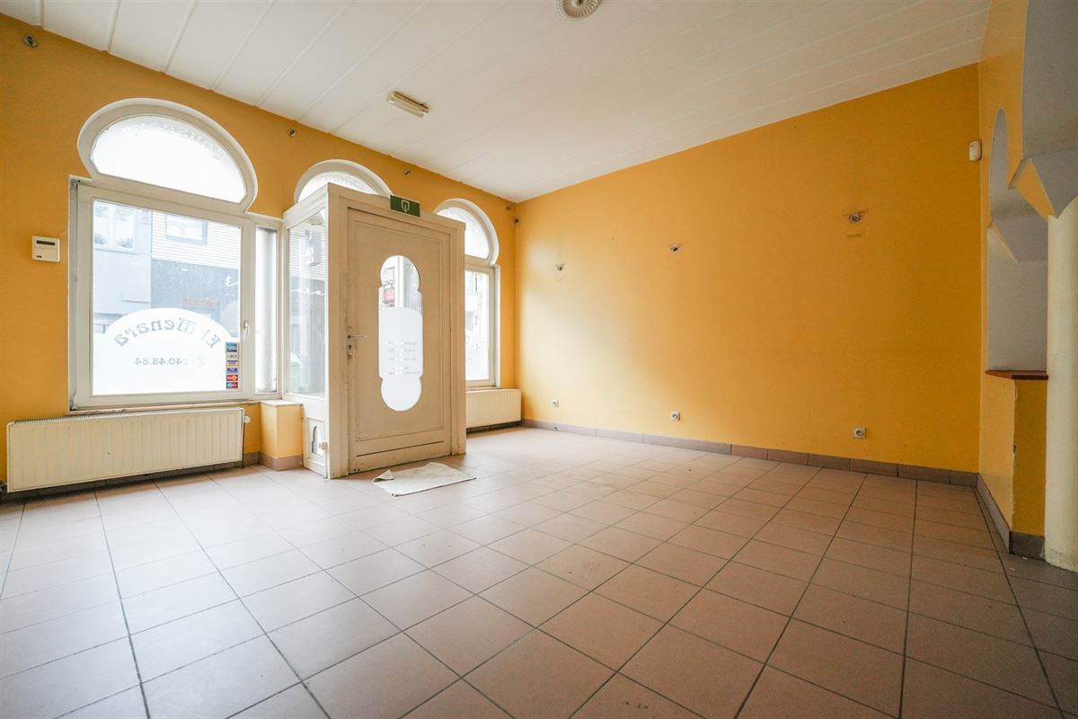 Agence Immobilière à Rocourt, Liège : Immeuble commercial à vendre : Rue Large Voie 31 4040 HERSTAL