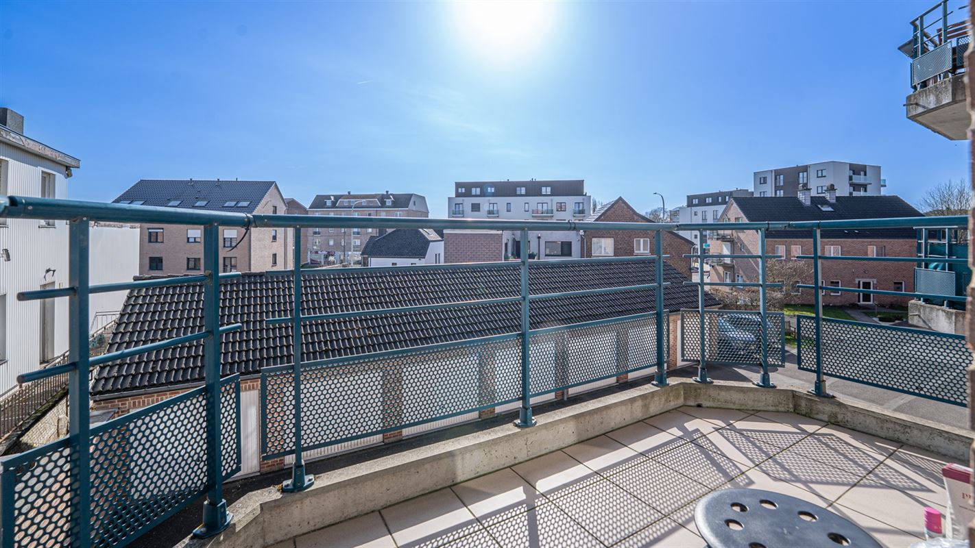 Agence Immobilière à Rocourt, Liège : Appartement à vendre : Rue de la Clef 8C 4620 FLÉRON