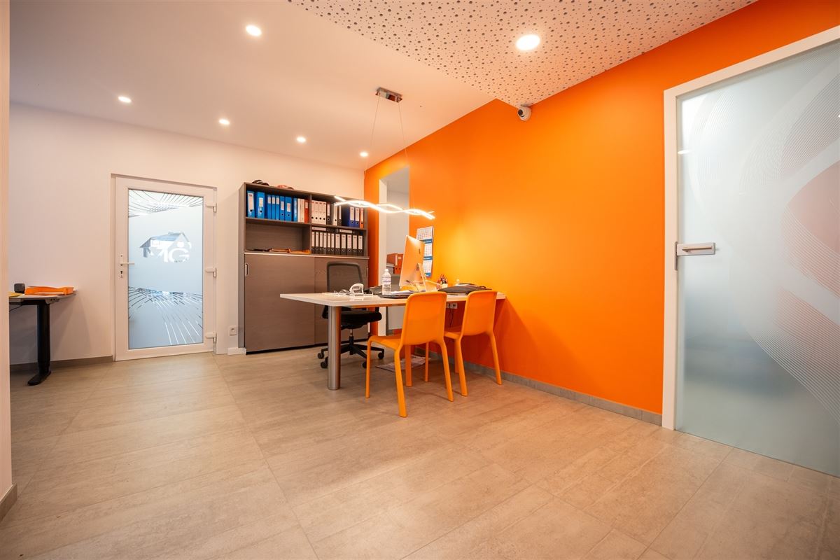 Agence Immobilière à Rocourt, Liège : Entrepôt à vendre : Rue de Fooz 4 4340 AWANS